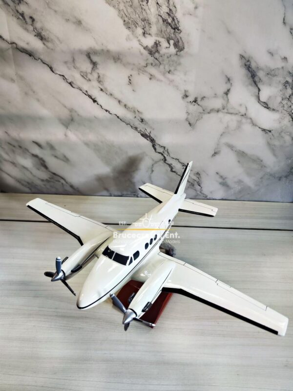 Beechcraft King Air C90 Custom Model - Image 9